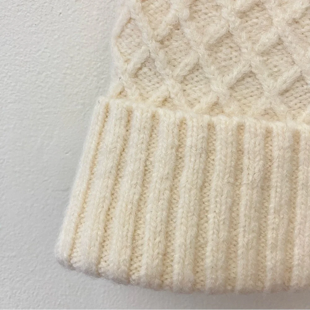Uniqlo Ines De La Fressange wool/alpaca blend cable knit hat